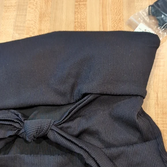 Aerie Black One-Piece Swimsuit - Picture 5 of 8